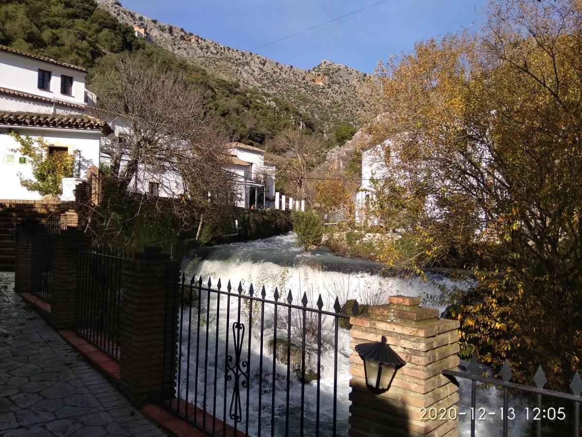 Casa Estacion De Benaojan Vila Exterior foto